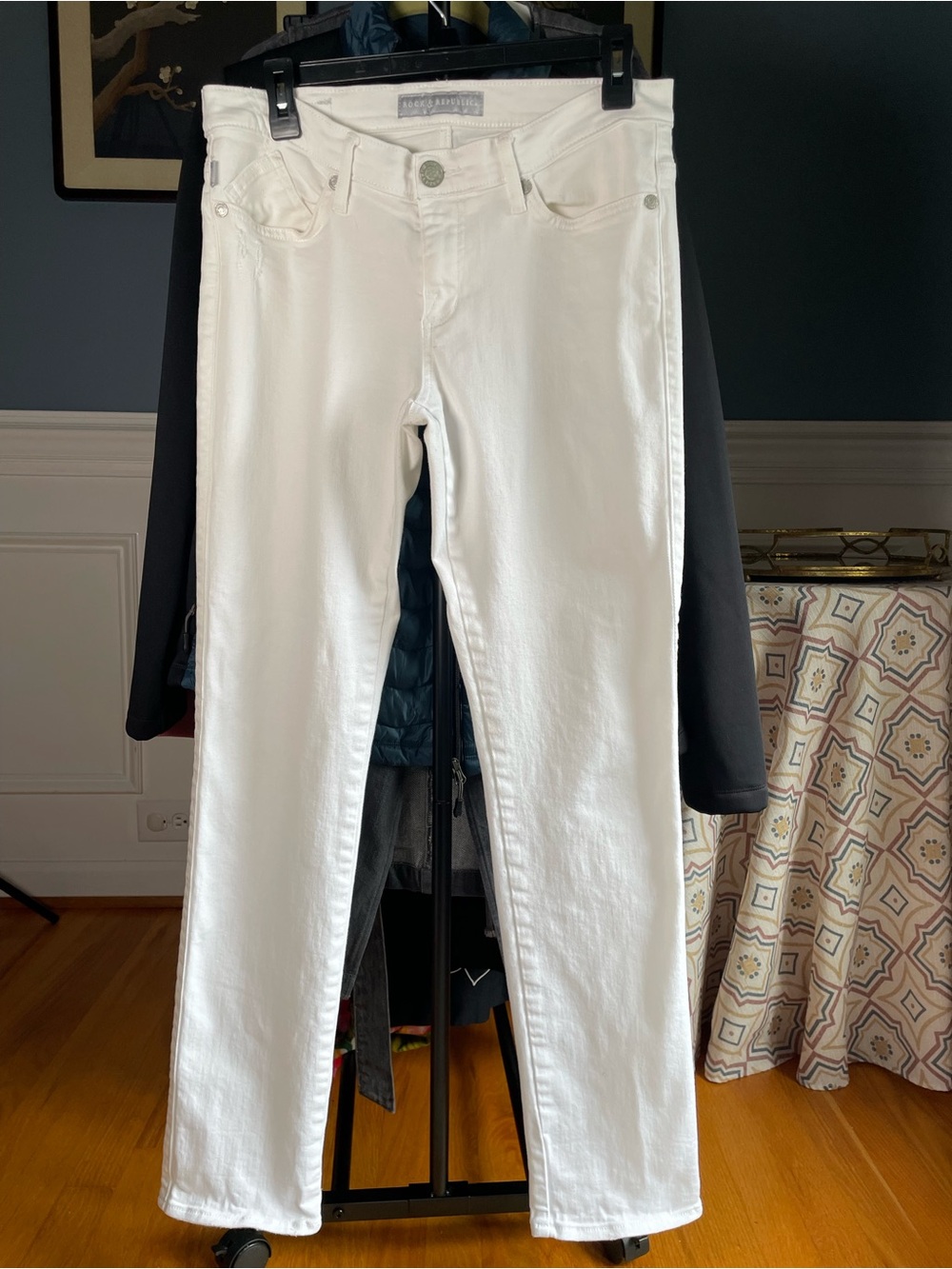 Rock & Republic Berlin White Denim Jeans Size 10M